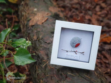 Load image into Gallery viewer, Robins appear when loved ones are near Pebble Art &amp; Willow 5&quot; White Box Picture Frame - thewillowheartist
